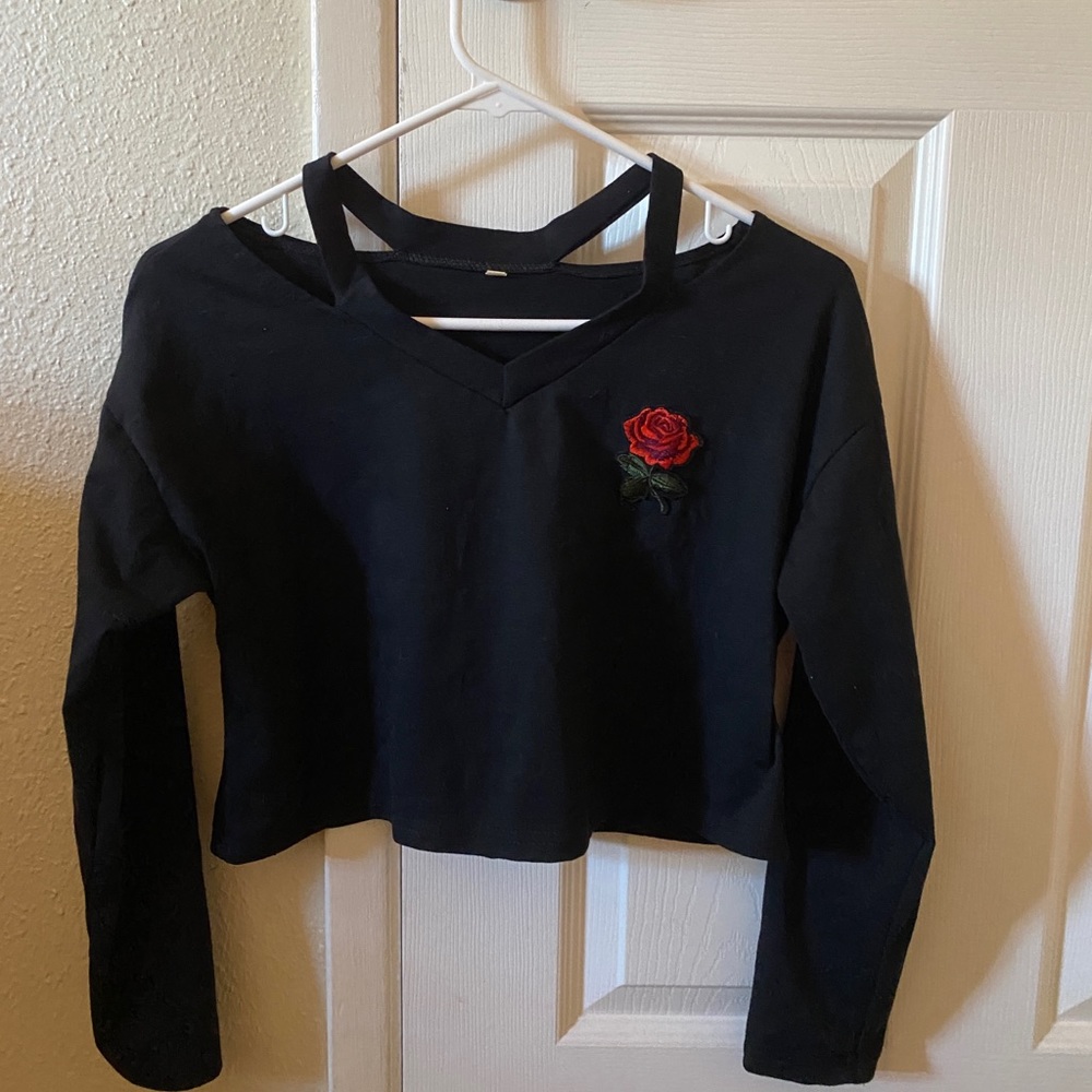 Long sleeve black rose top